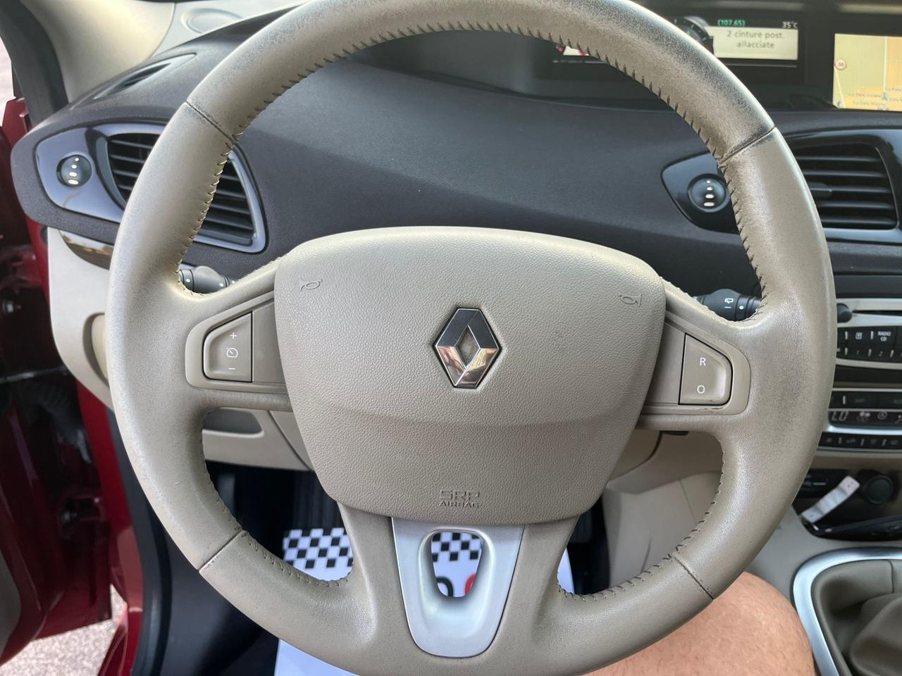 Renault Scénic X-Mod 1.5 dCi Luxe Unipro 2011