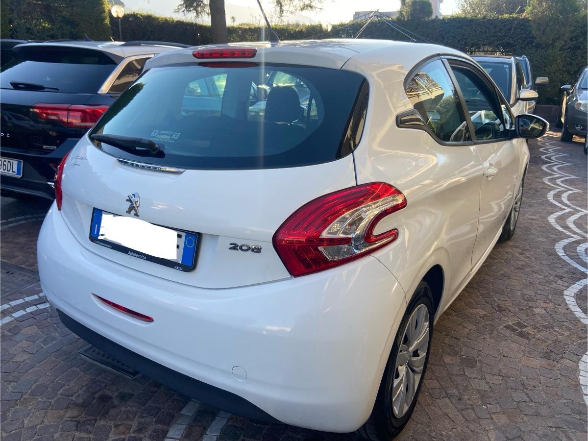 PEUGEOT 208 1.2 VTi 82 CV 3p. Allure