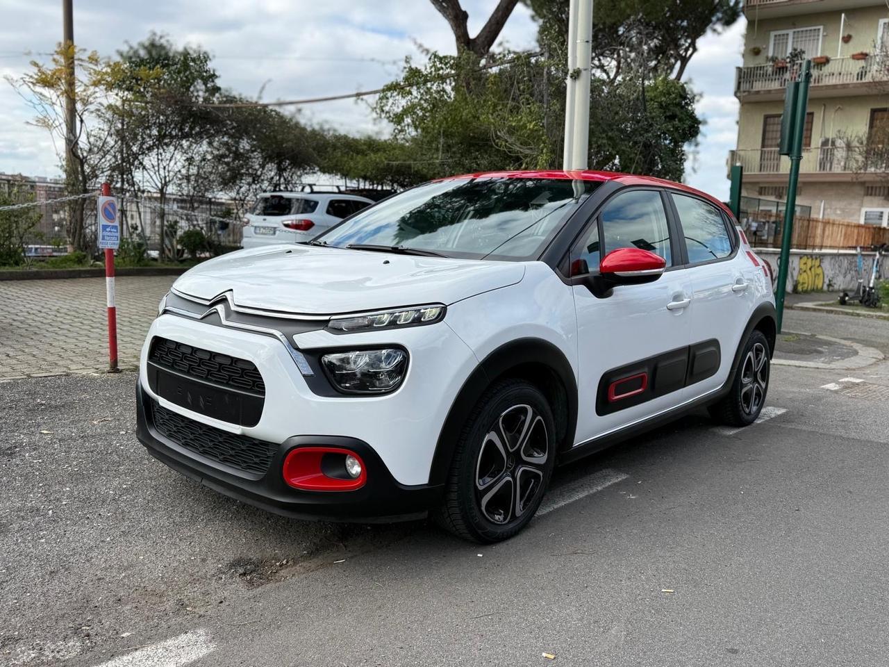 Citroen C3 83cv Benzina 5 porte Shine Navi bicolor pdc