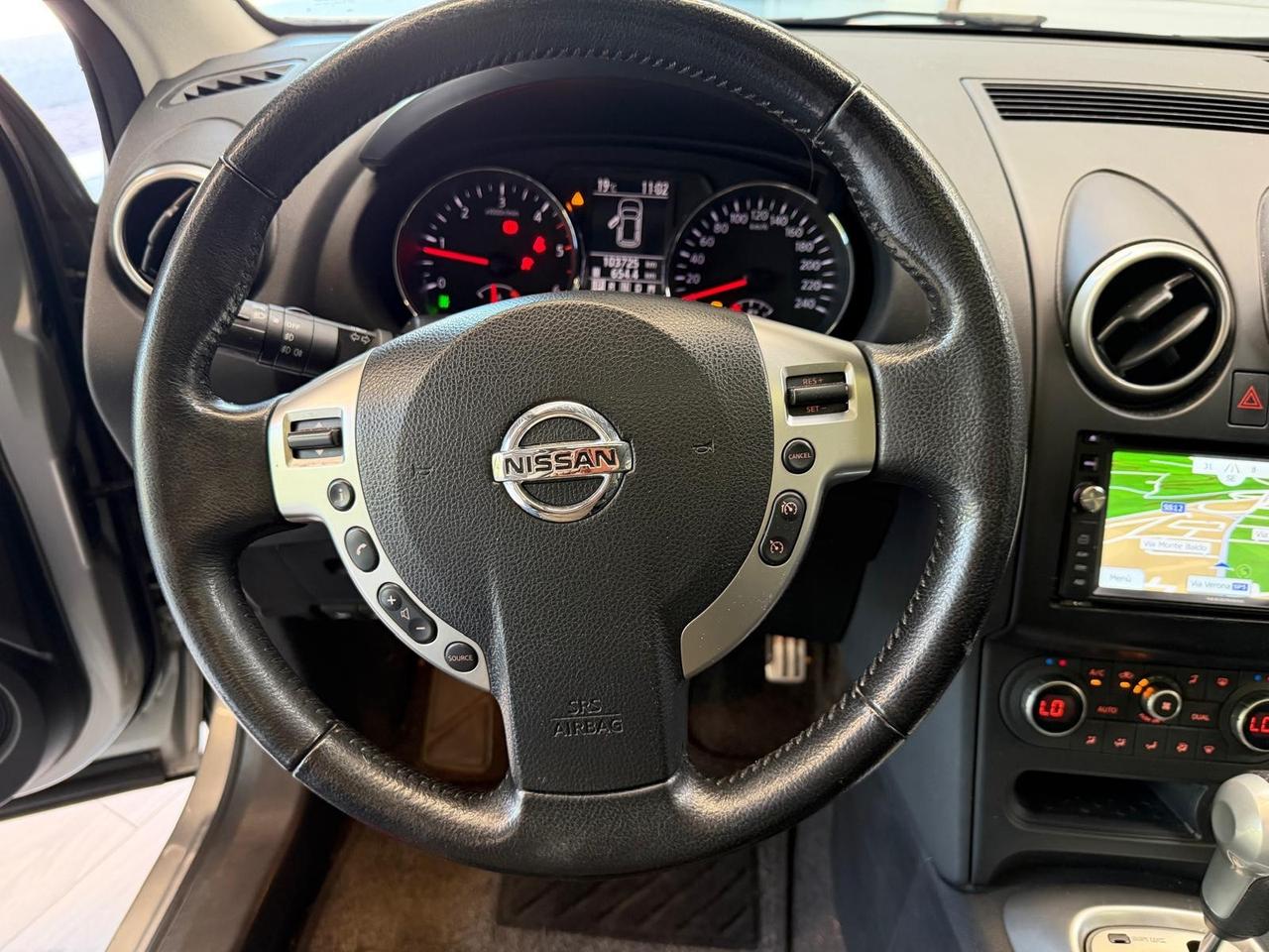 Nissan Qashqai 2.0 dCi DPF 4WD aut. Tekna 100.000KM UNICOPROPR