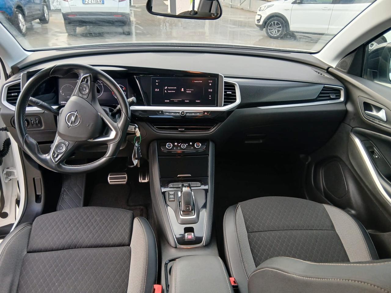 Opel Grandland 1.5 diesel Ecotec aut.