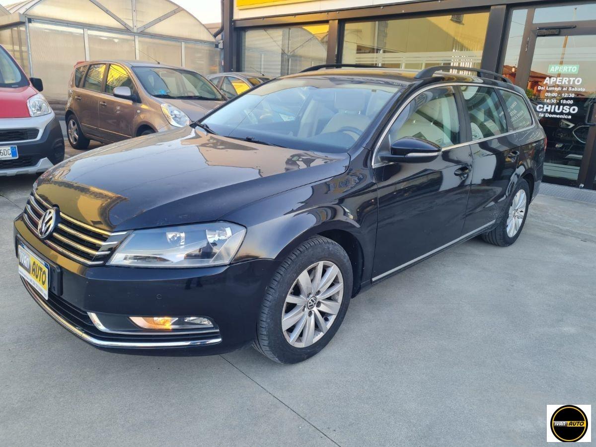 VOLKSWAGEN Passat Variant 2.0 TDI Highline BlueM.Tech.