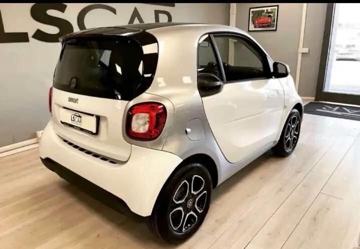 Smart ForTwo 70 1.0 twinamic Passion~UniPro~Km e Tagliandi Certificati~Promo Finanziamento~Pronta Consegna