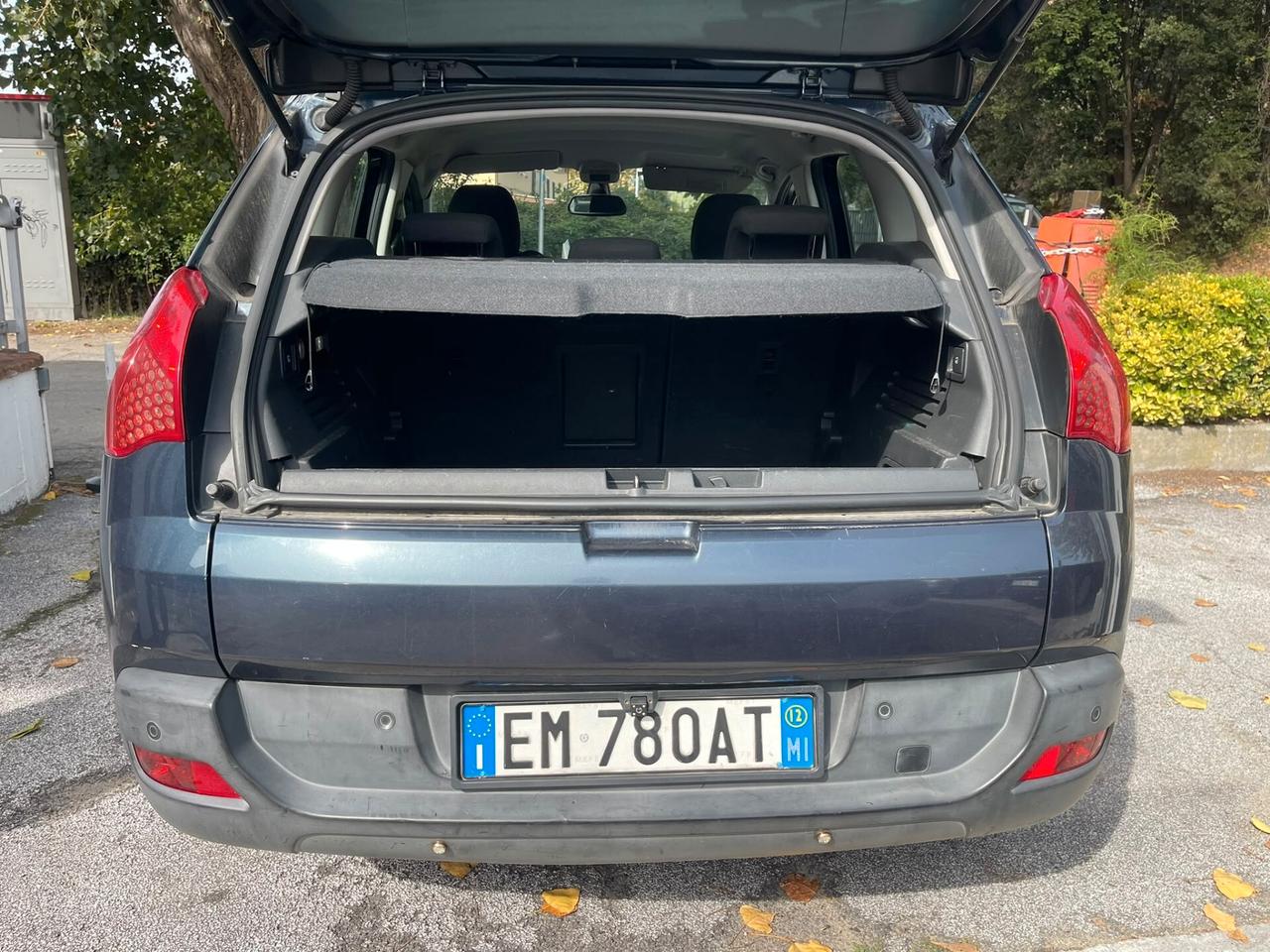 Peugeot 3008 1.6 e-HDi 112CV cambio robotizzato S.&S. Business