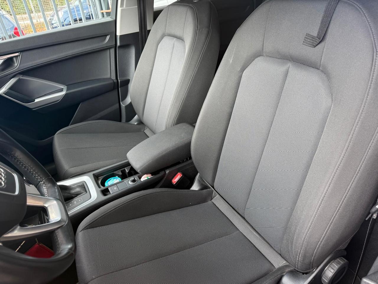 Audi Q3 35 TFSI S tronic Business Advanced