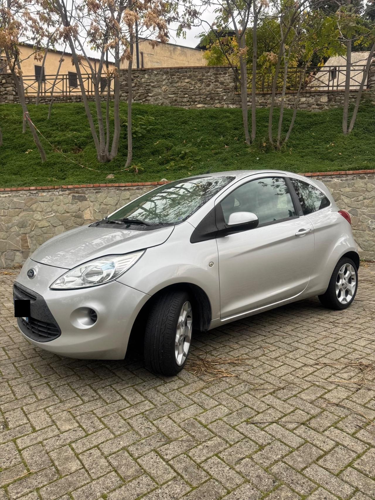 Ford Ka 1.3 Multijet 75CV *TITANIUM* 2010