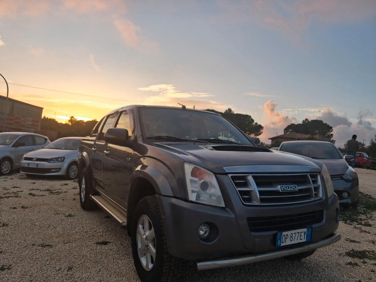 Isuzu D-Max 2.5 TD cat Space Cab 4WD Pick-up