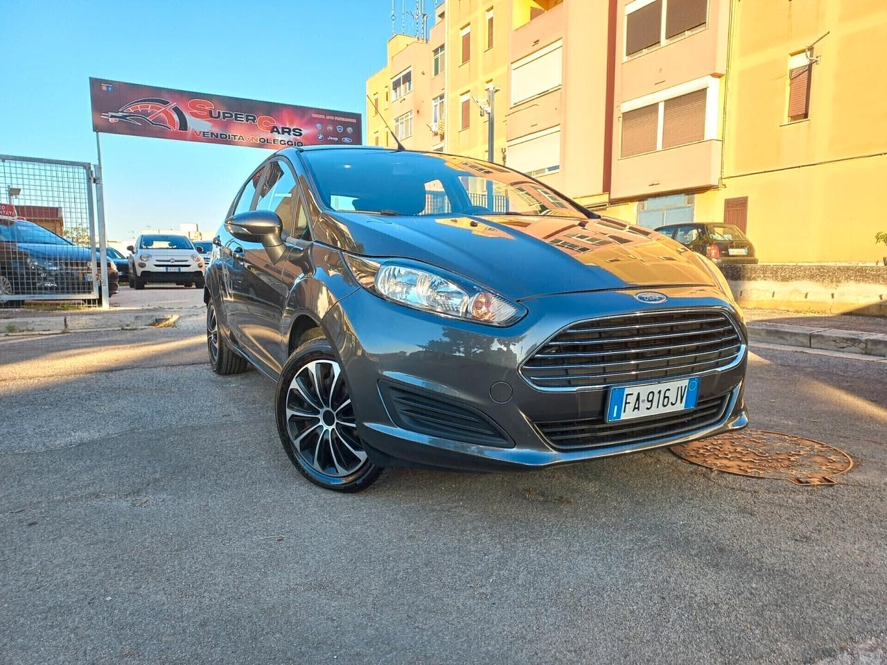 Ford Fiesta 1.0 80CV 5 porte Black & White Edition km 85000