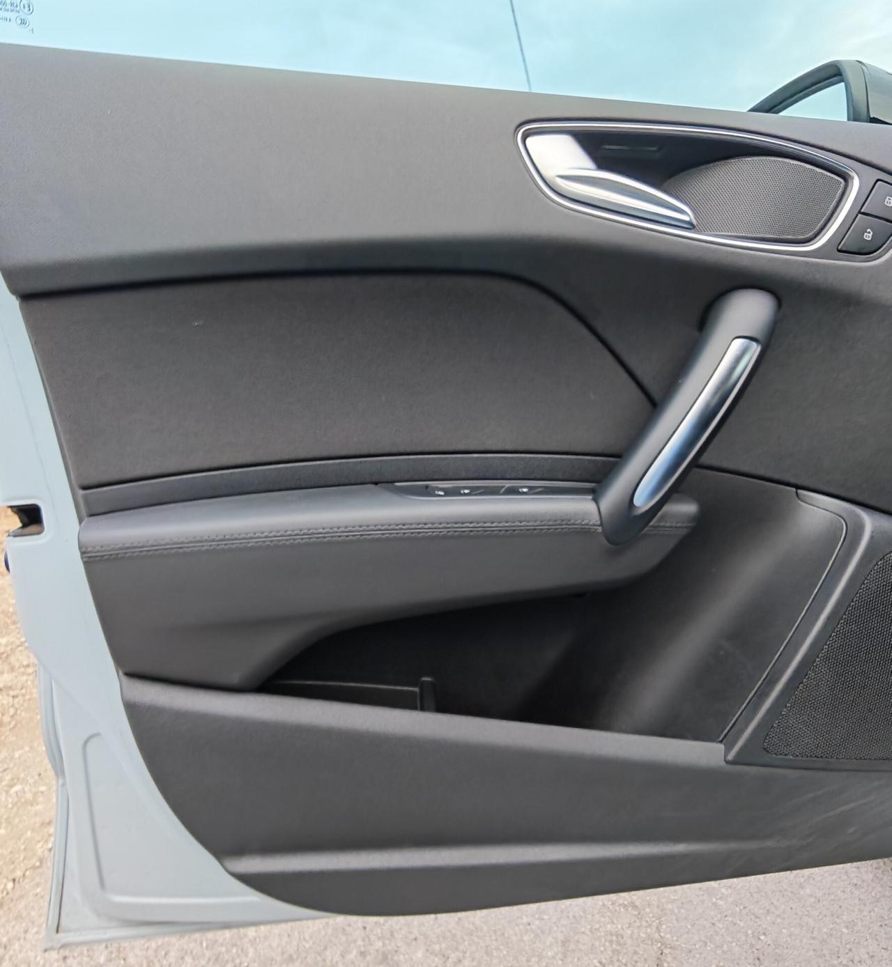 AUDI A1 SPORTBACK AUTOMATICA 1.6