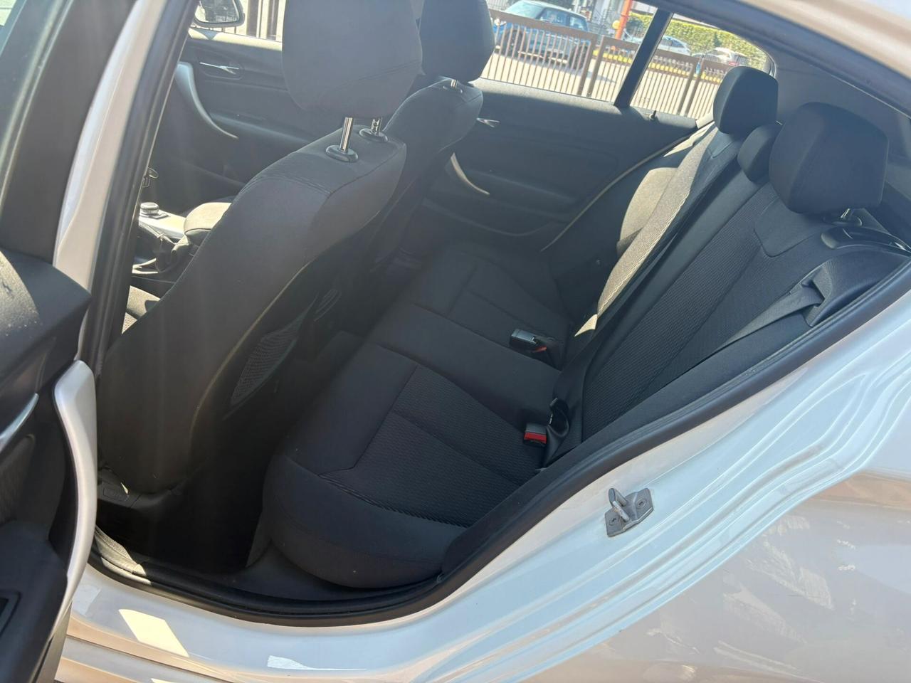 Bmw 116 116d 5p. Business