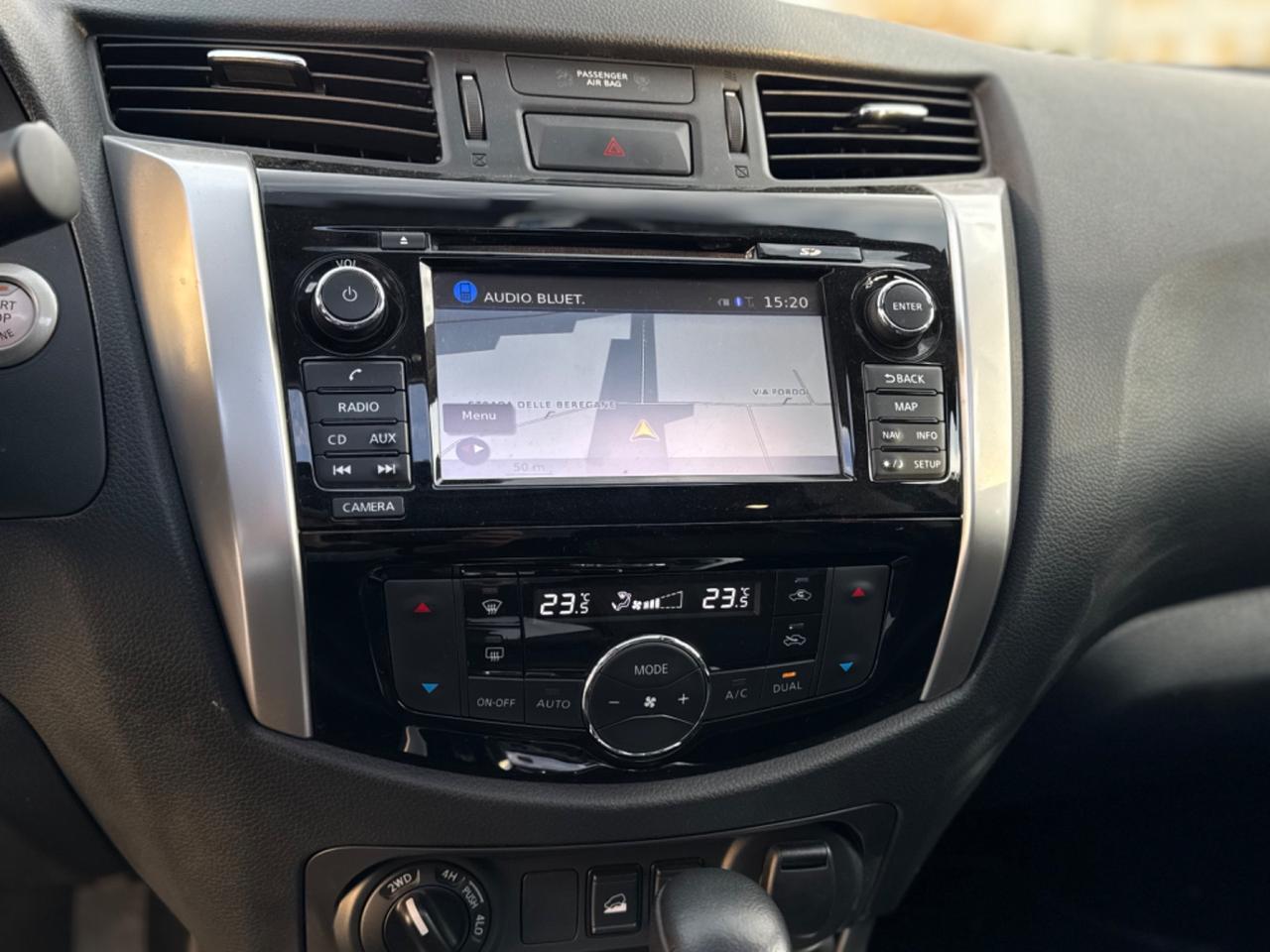 Nissan Navara 2.3 dCi 190 CV 7AT 4WD Double Cab N-Connecta