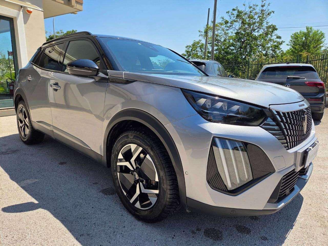 Peugeot 2008 BlueHDi 130 S&S EAT8 GT + 360°