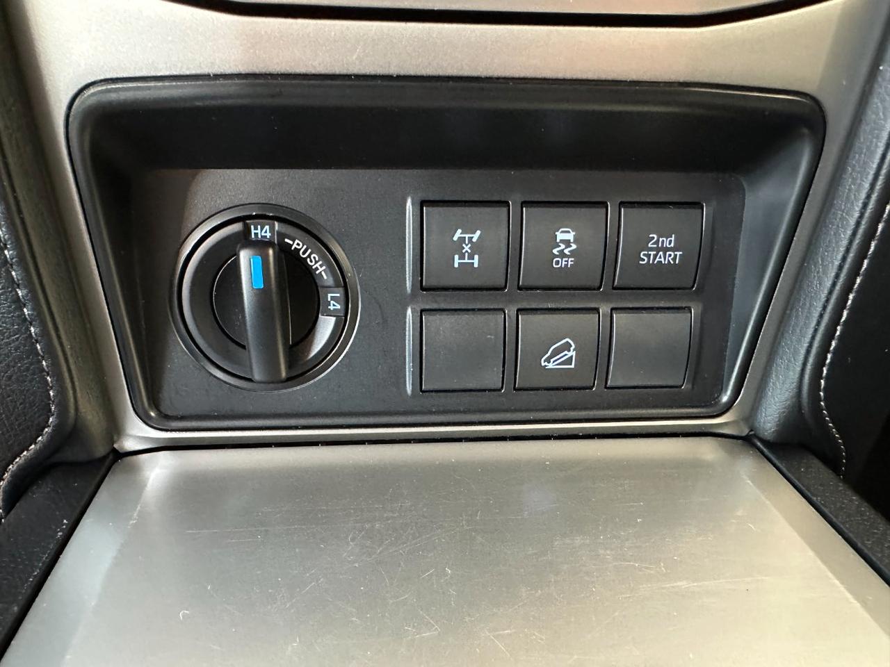 Toyota Land Cruiser 3 Porte 2.8 d-4d Lounge auto - Gancio Traino