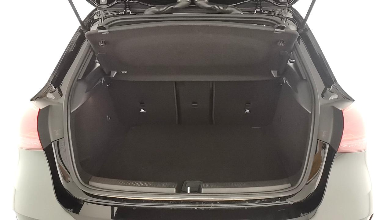 Mercedes-Benz Classe A - W177 2023 - A 200 d AMG Line Premium auto