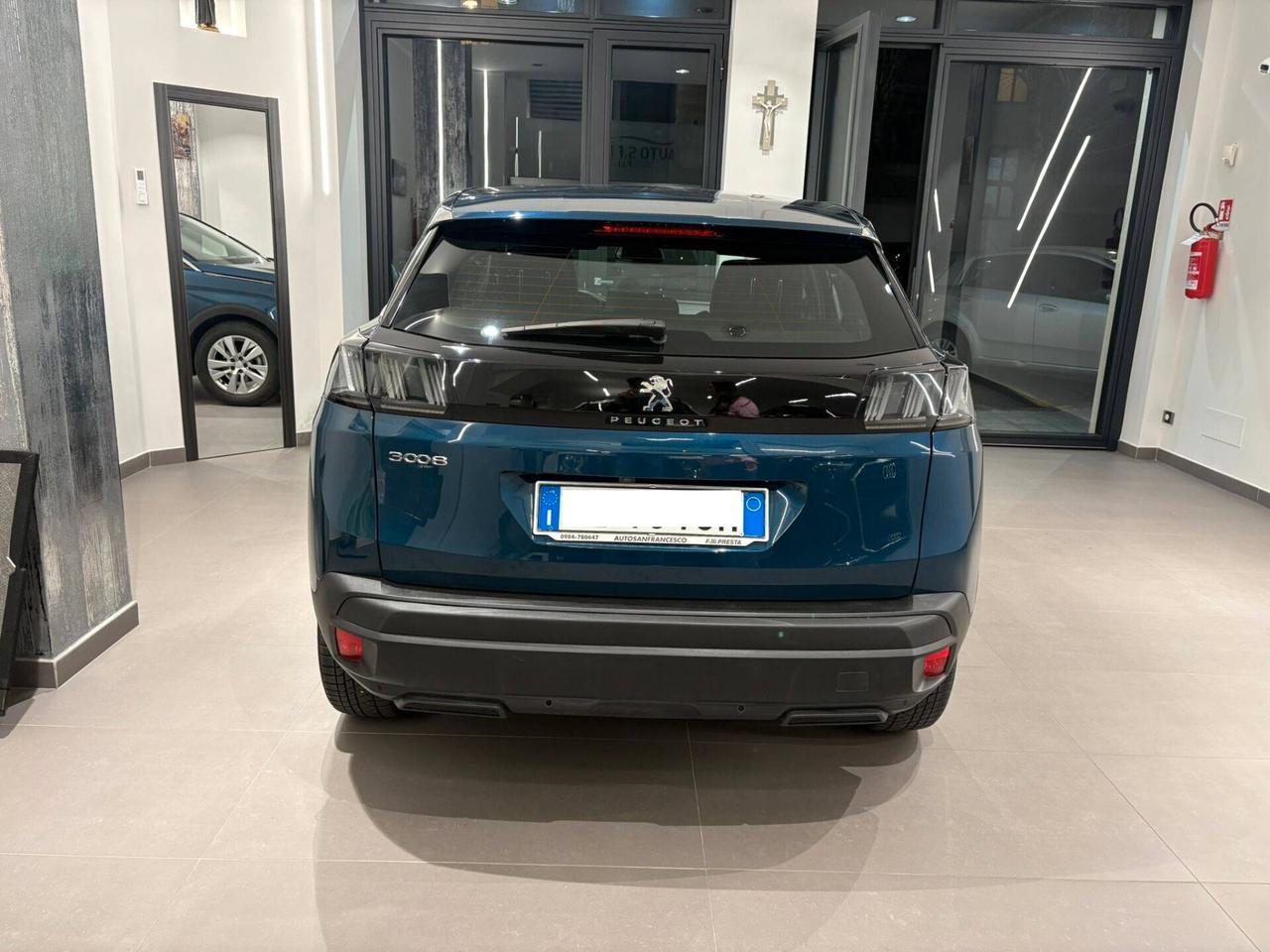 Peugeot 3008 1.5 EAT8 Business 130cv - 2021