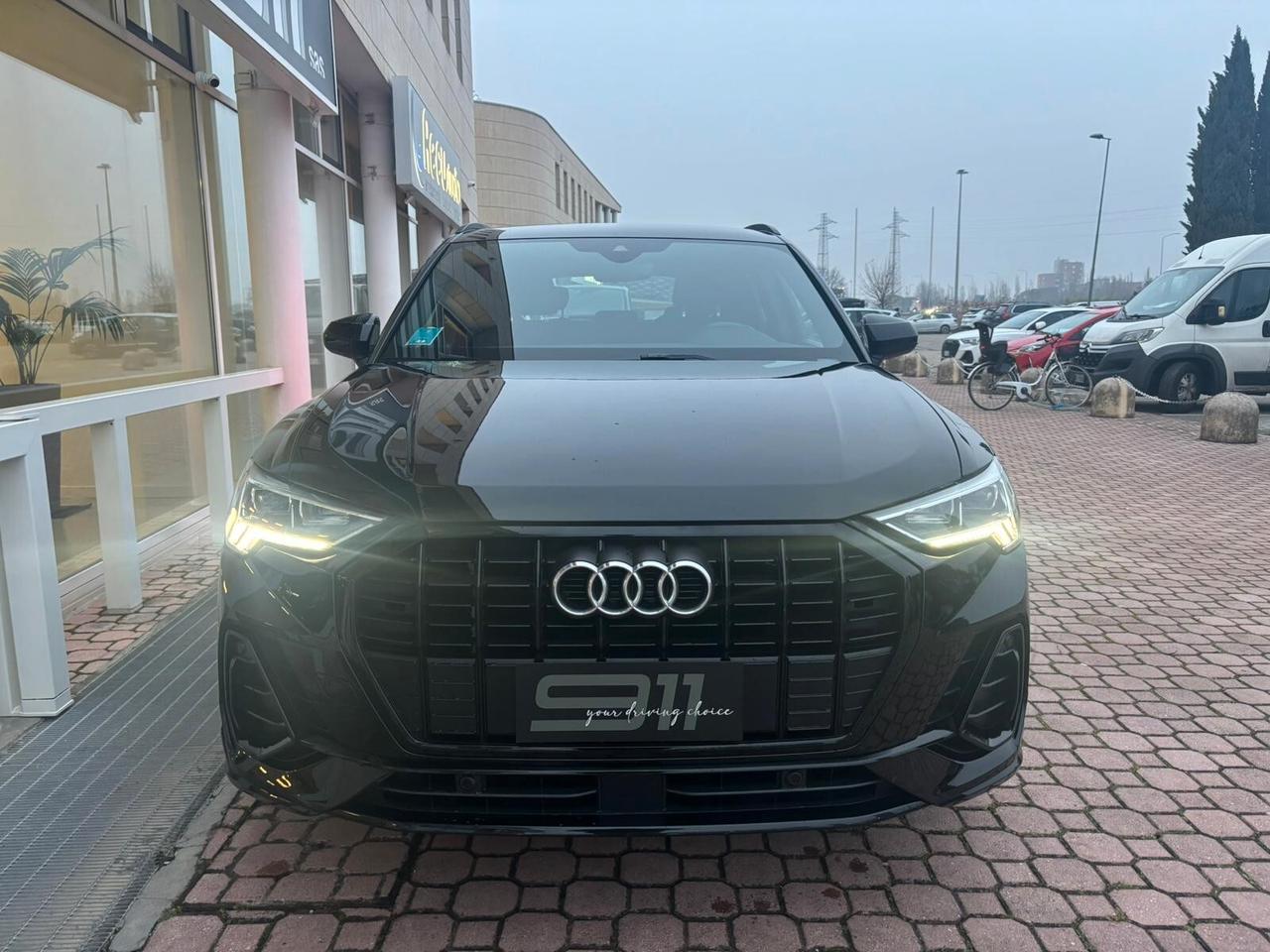 Audi Q3 35 TFSI S tronic Business