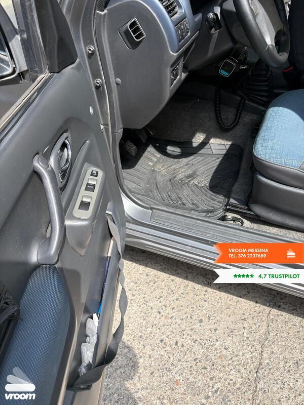SUZUKI Jimny 3ª serie Jimny 1.3i 16V cat 4WD JLX