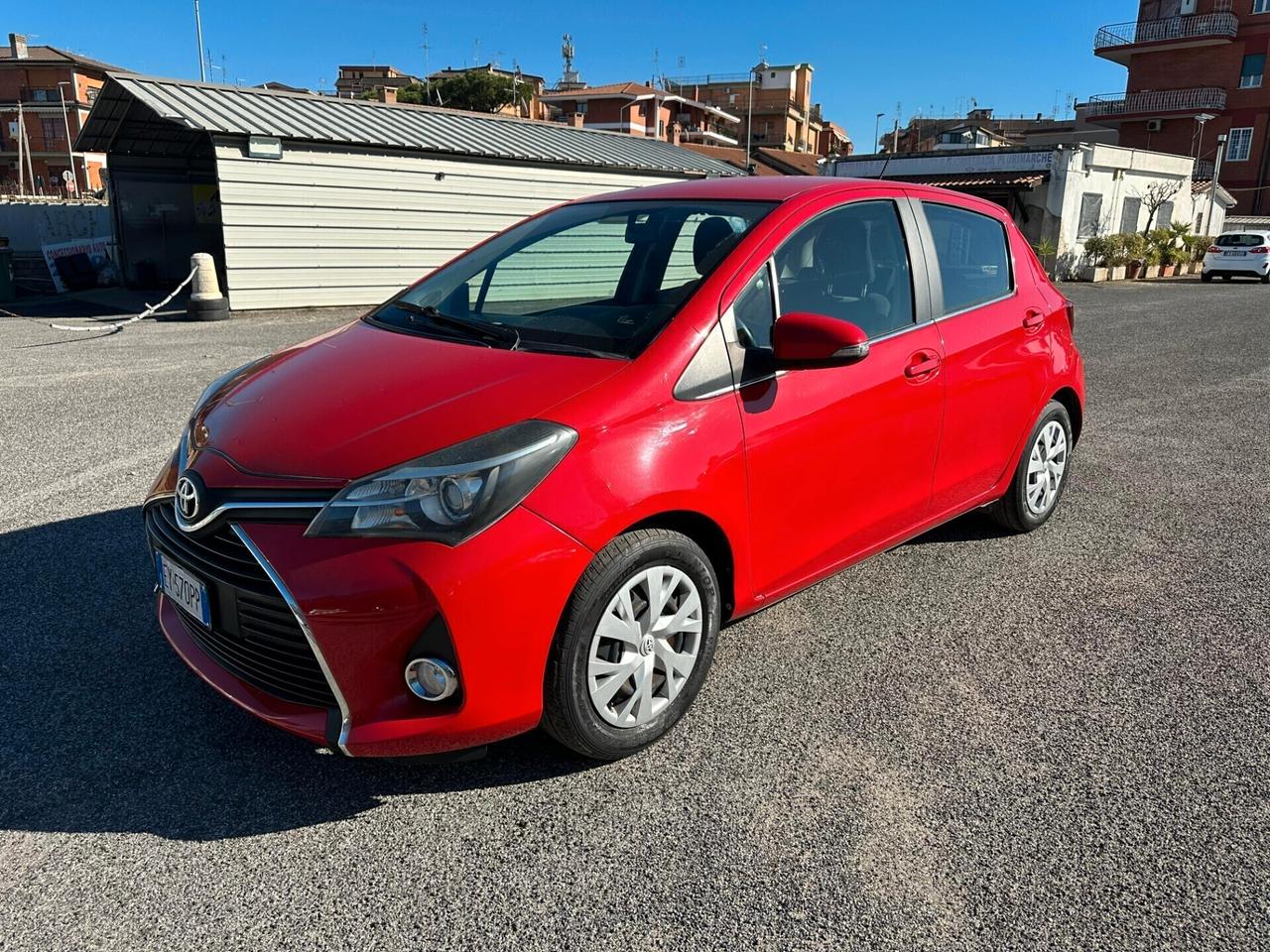 Toyota Yaris 1.0 5 porte Active GARANZIA UFFICIALE