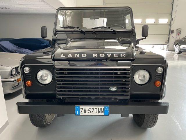 LAND ROVER Defender 90 2.4 TD4 Soft top E