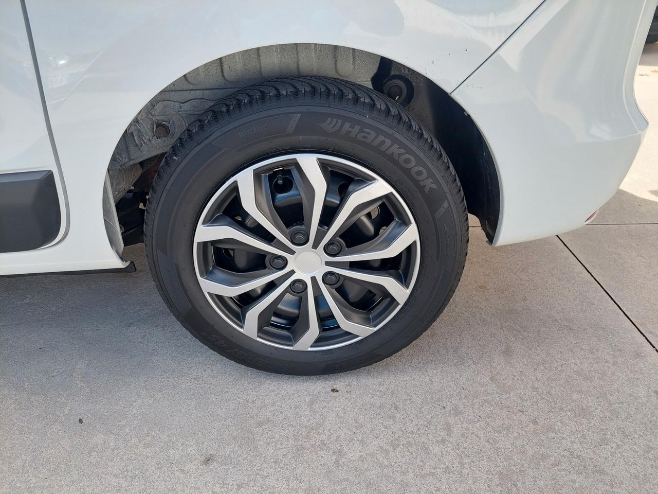 Dacia Dokker 1.5 Blue dCi 8V 95CV 6MARCE