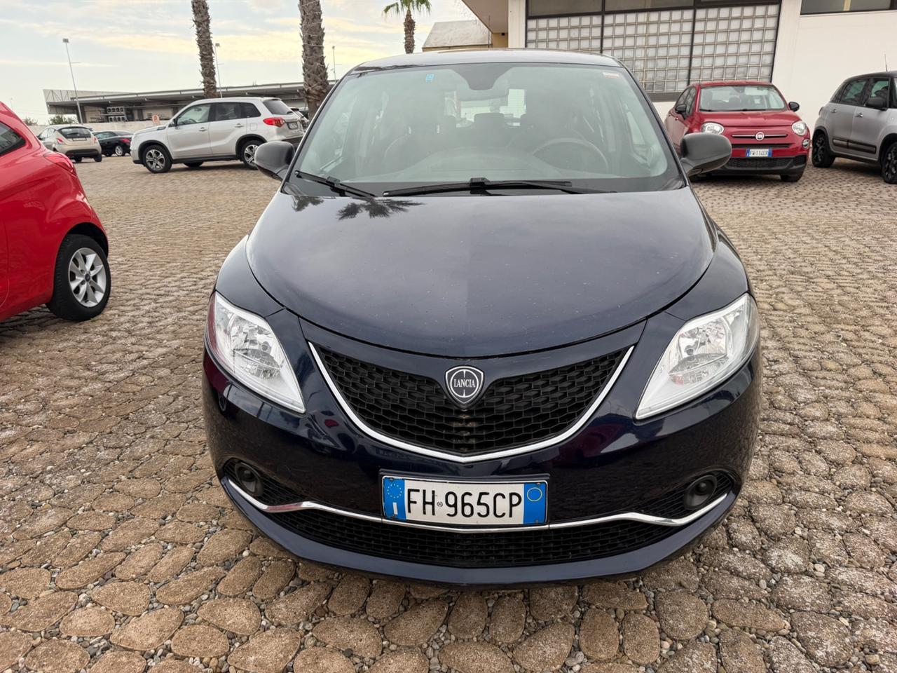 Lancia Ypsilon 1.2 69 CV 5 porte GPL Ecochic Gold