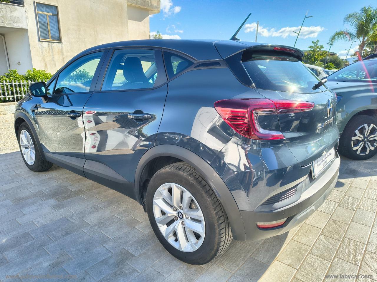 RENAULT Captur TCe 12V 100 CV GPL Zen