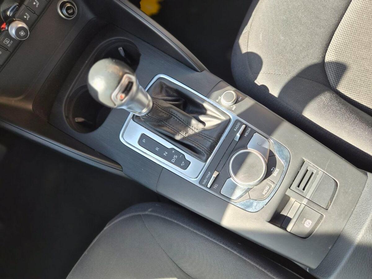 Audi A3 Sportback A3 SB 35 1.5 tfsi Business 150cv s-tronic my20