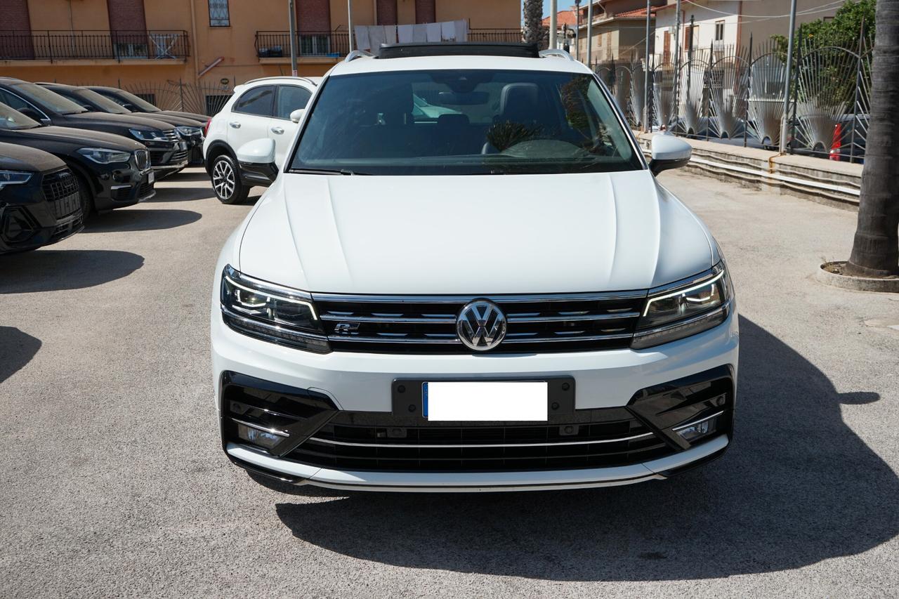 Volkswagen Tiguan 2.0 tdi R-Line BM 4motion dsg TETTO