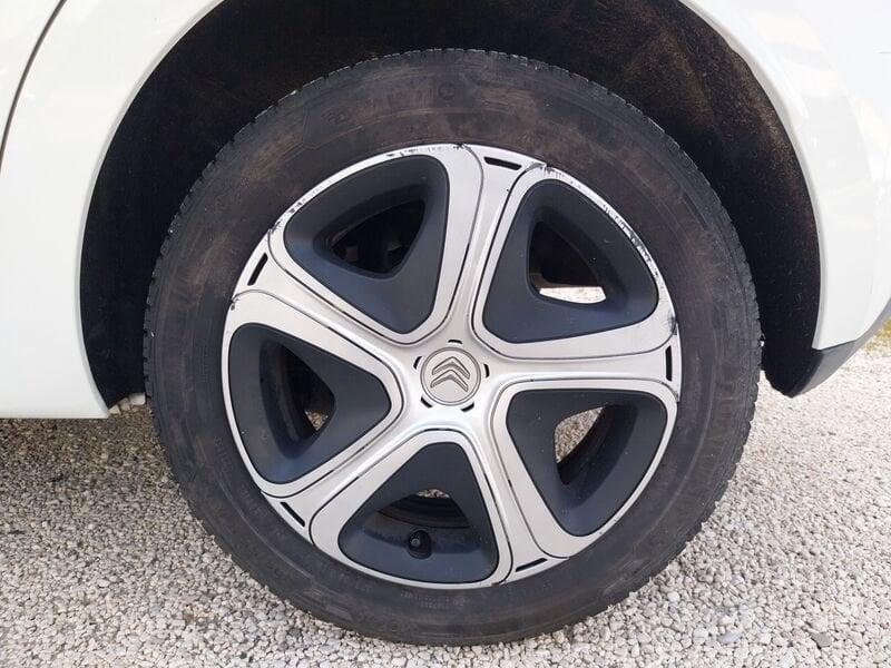 Citroën C3 C3 1.2 puretech Exclusive 82cv