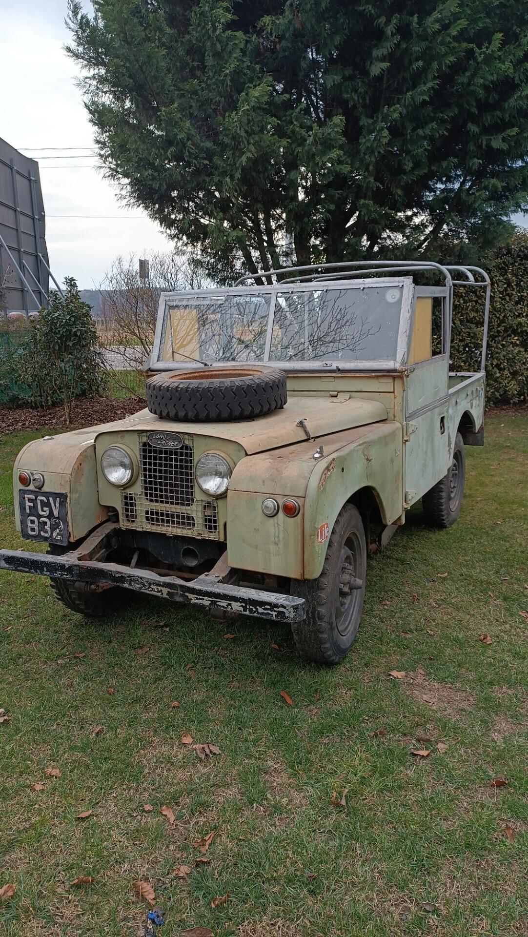 Land Rover Series 1 86" BENZINA