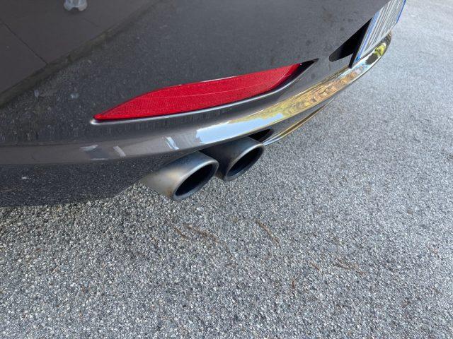 BMW Z4 E89 SDRIVE 23I 204CV INTERNI IN PELLE CERCHI 18"