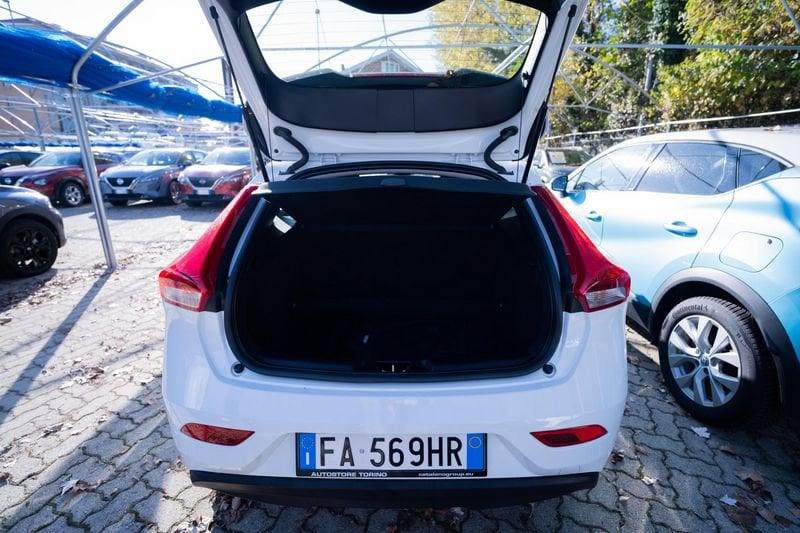 Volvo V40 1.6 d2 Momentum