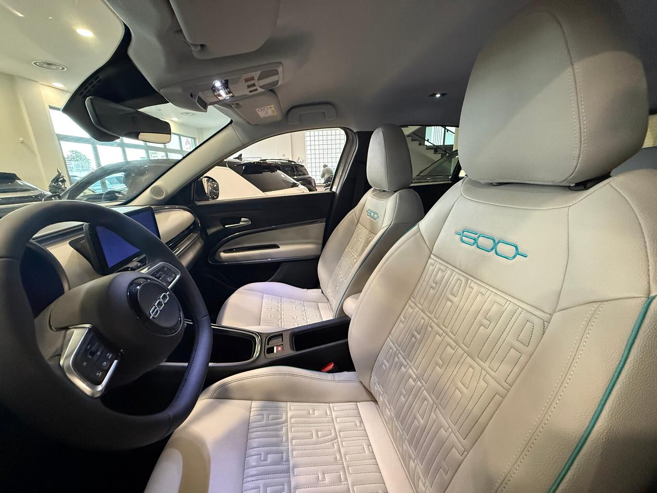 FIAT 600 1.2 HYBRID LA PRIMA