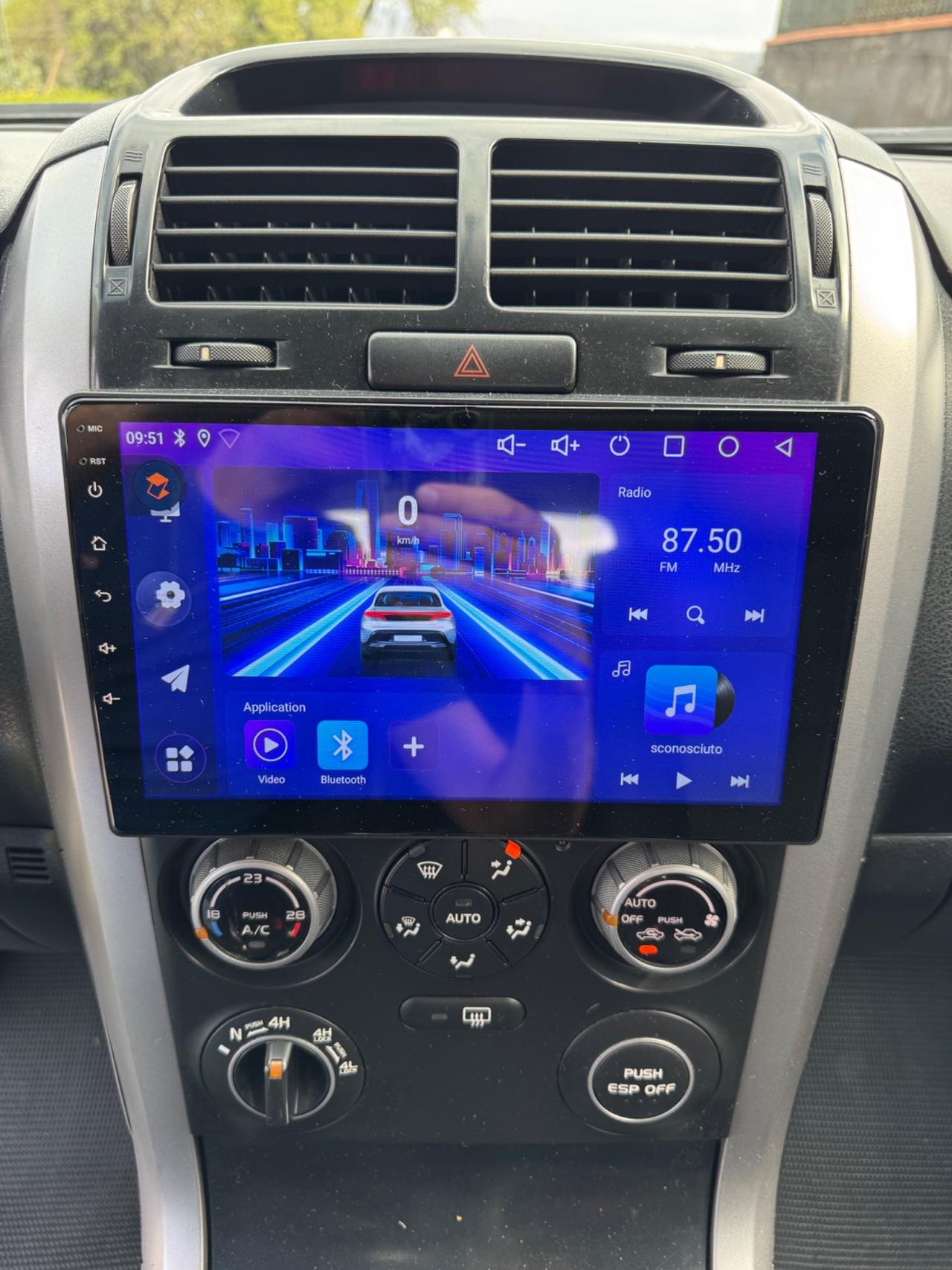 Suzuki Grand Vitara 1.9 DDiS CON GANCIO TRAINO