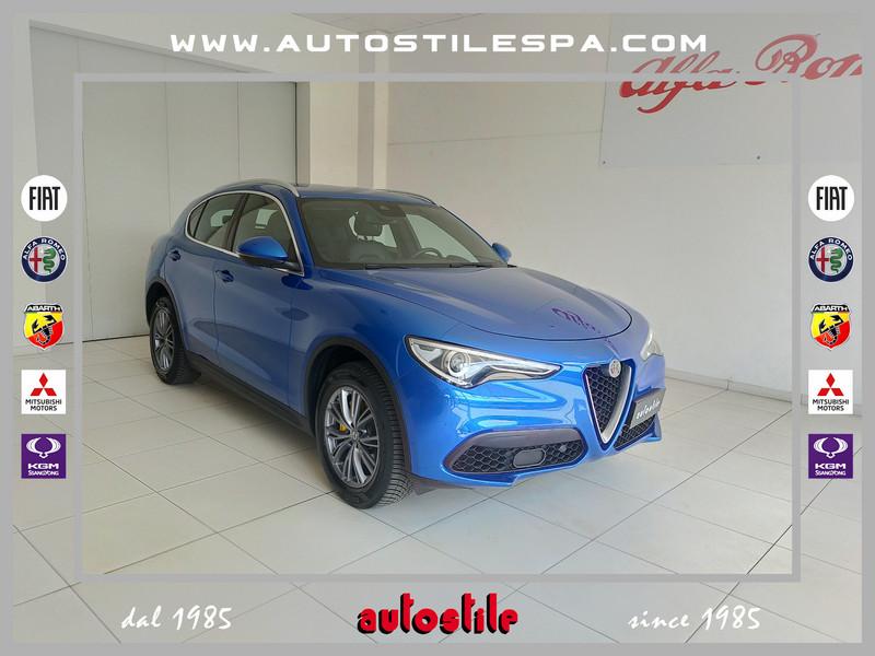 Alfa Romeo Stelvio 2.0 Turbo 280 CV AT8 Q4 Executive + Sport / Veloce