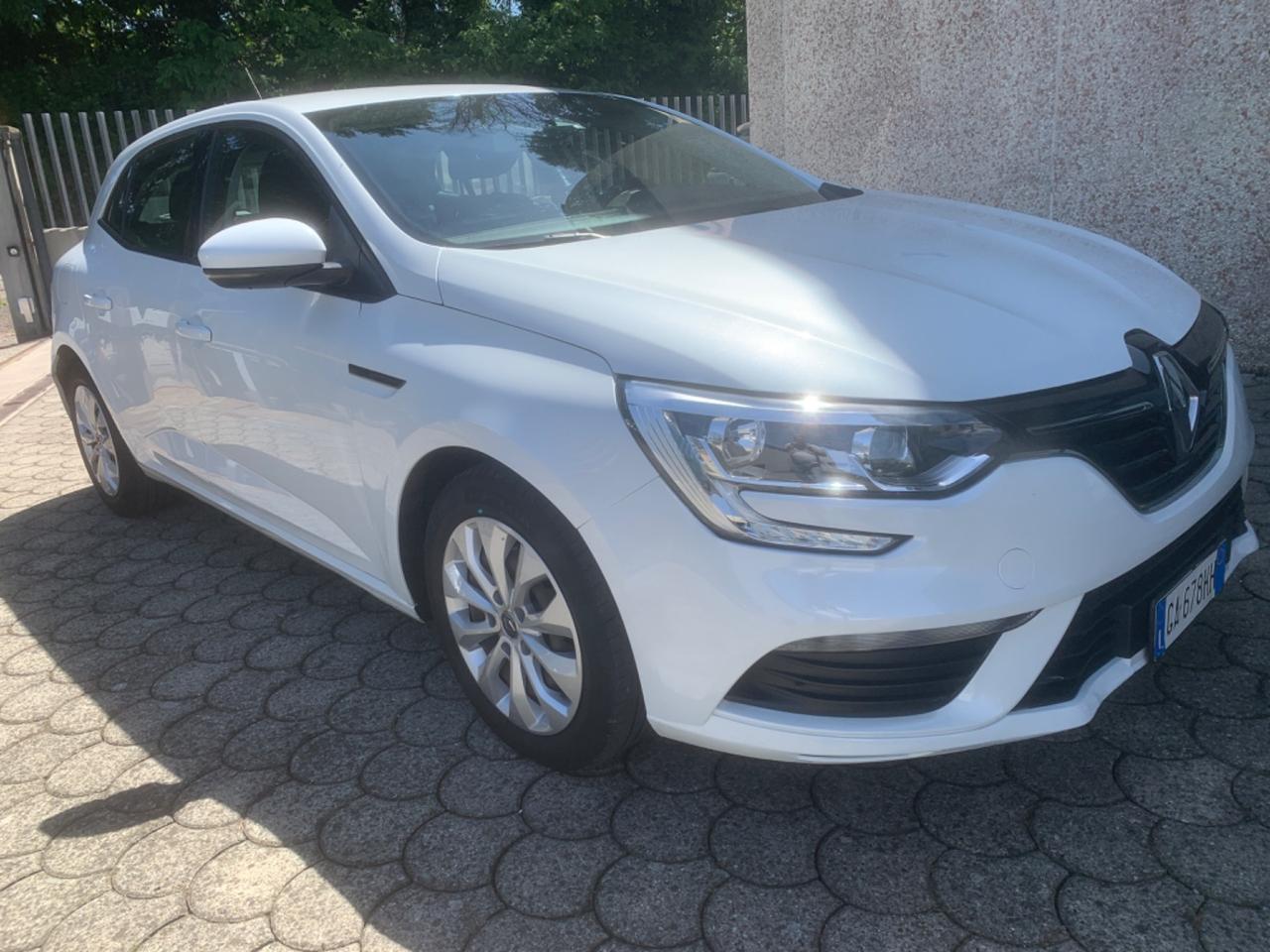 Renault Megane Mégane Blue dCi 115 CV Business