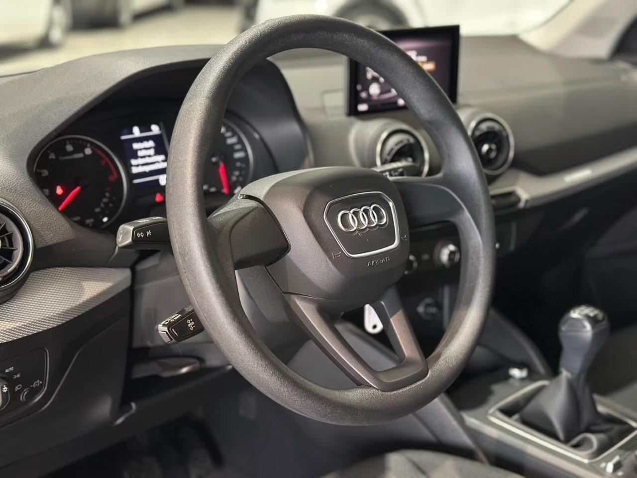 Audi Q2 30 TFSI S line Edition