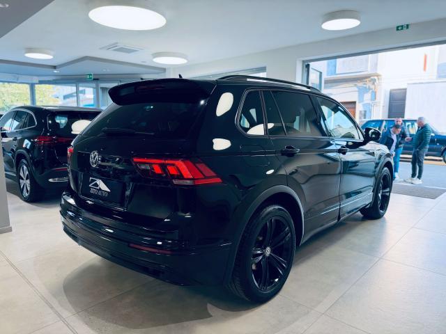 Volkswagen Tiguan advanced R-Line Exterior Pack 150cv dsg