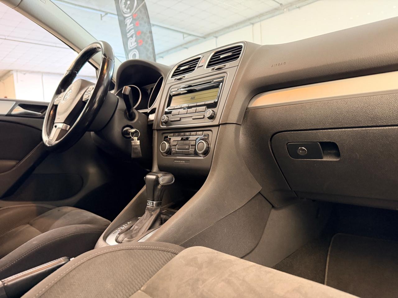 Volkswagen Golf 1.6 TDI DPF DSG 5p. Highline