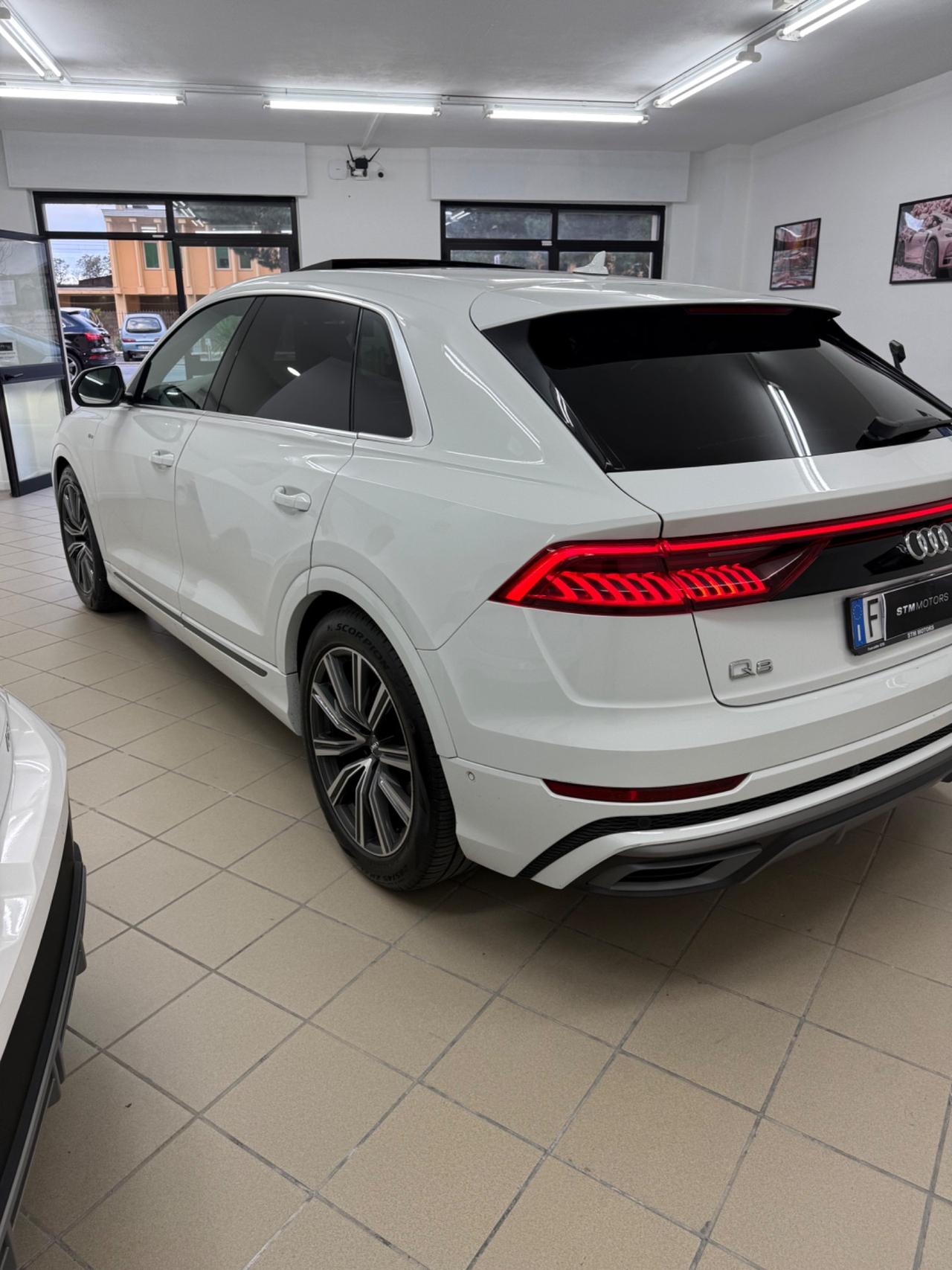 Audi Q8 45 TDI quattro tiptronic Sport