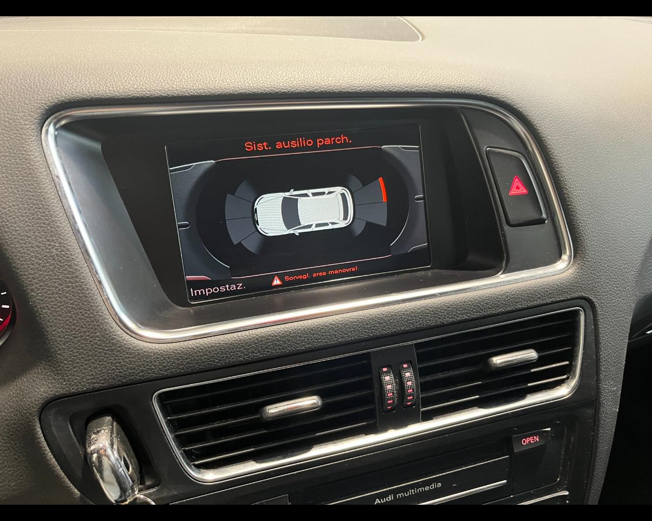 AUDI Q5 3.0 V6 TDI S-TRONIC QUATTRO