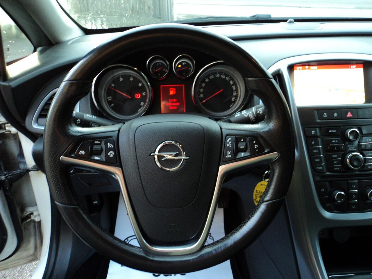 Opel Astra 1.6 CDTi 110CV Sports Tourer Cosmo