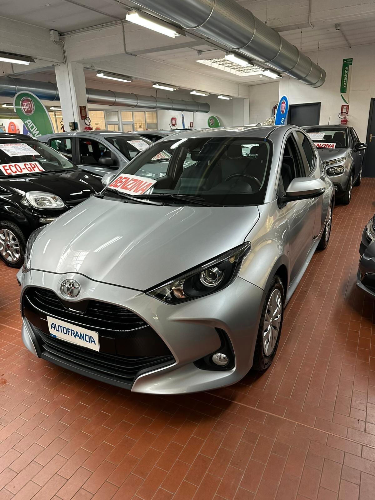 Toyota Yaris 1.0 5 porte Active