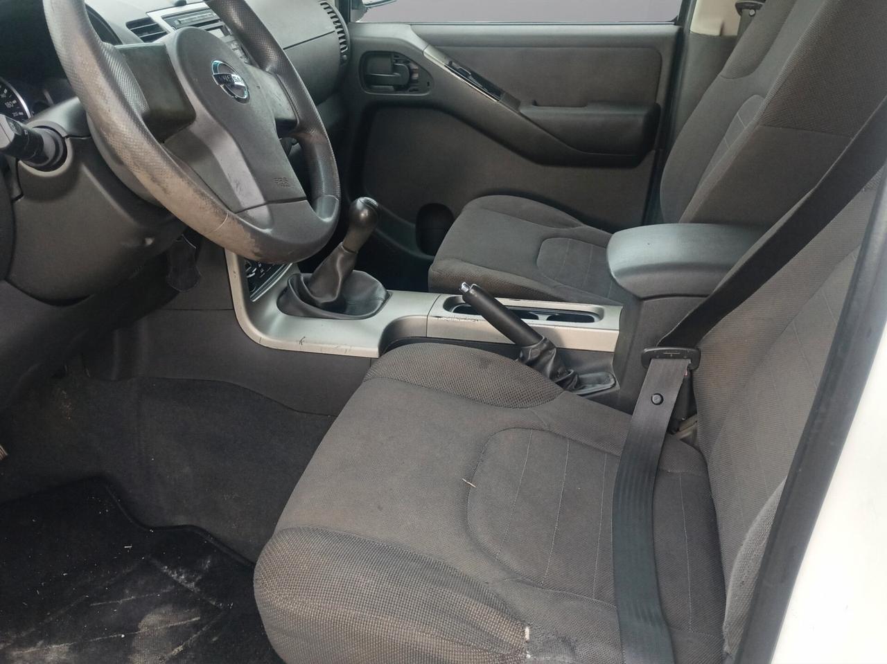 Nissan Pathfinder 2.5 dCi XE