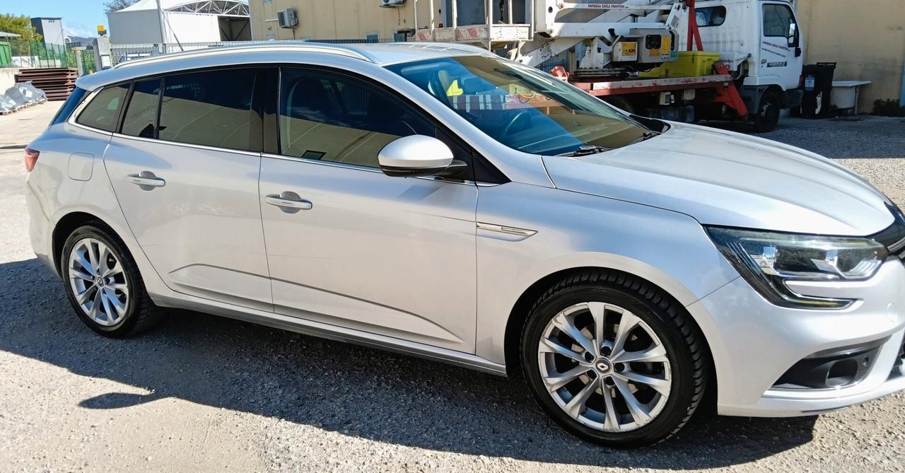 Renault Megane Mégane Sporter dCi 8V 110 CV EDC Energy Intens