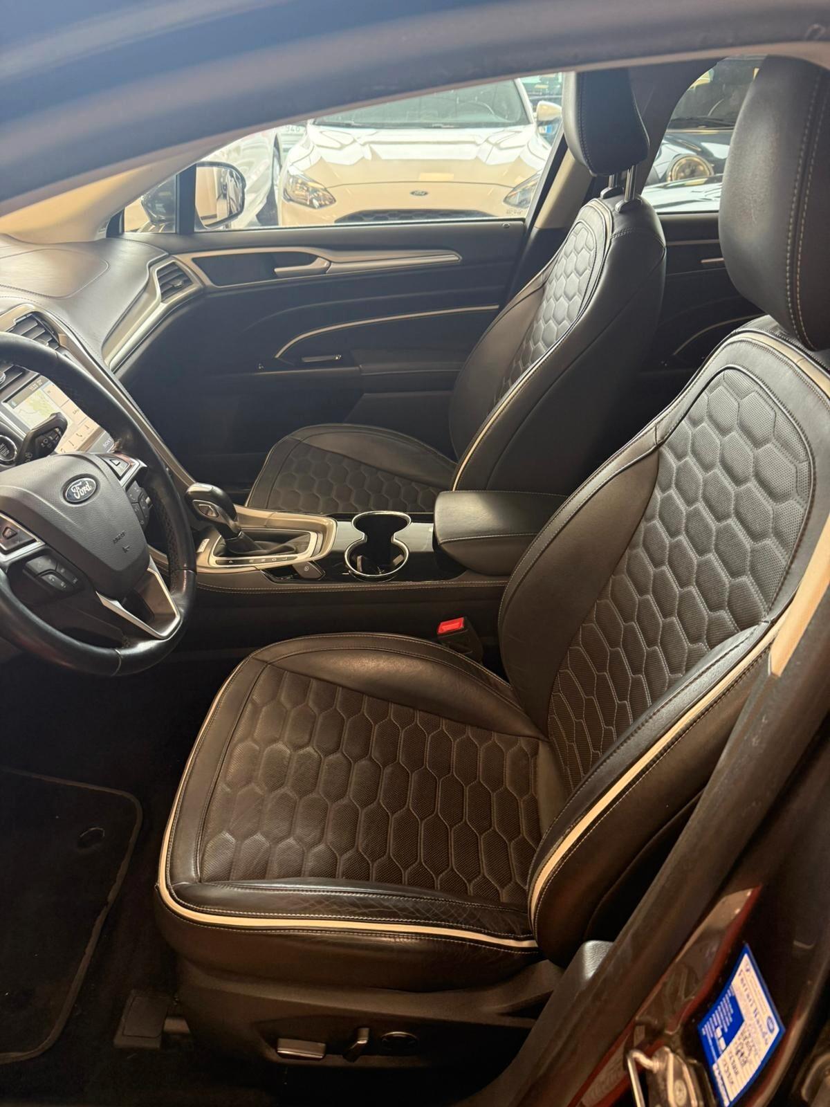Ford Mondeo Full Hybrid 2.0 187 CV eCVT 4 porte Vignale