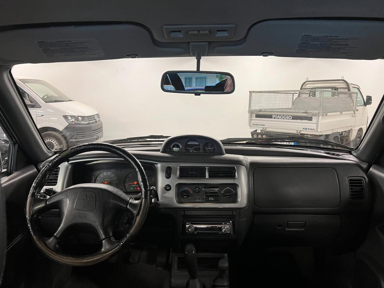 Mitsubishi L200 2.5 TDI 4x4 99PS/cv DC GLS Neopatentati