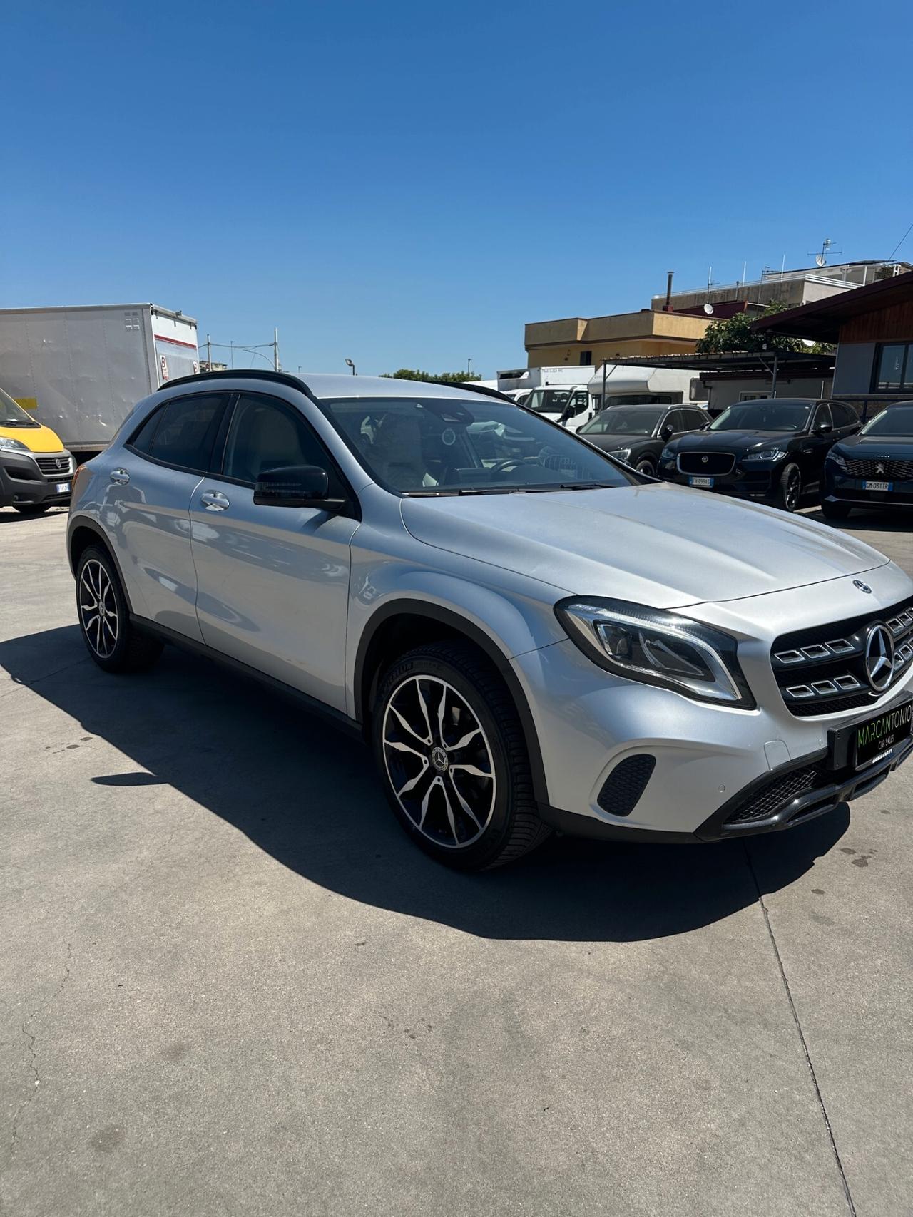 Mercedes-benz GLA 200 d Automatic Premium