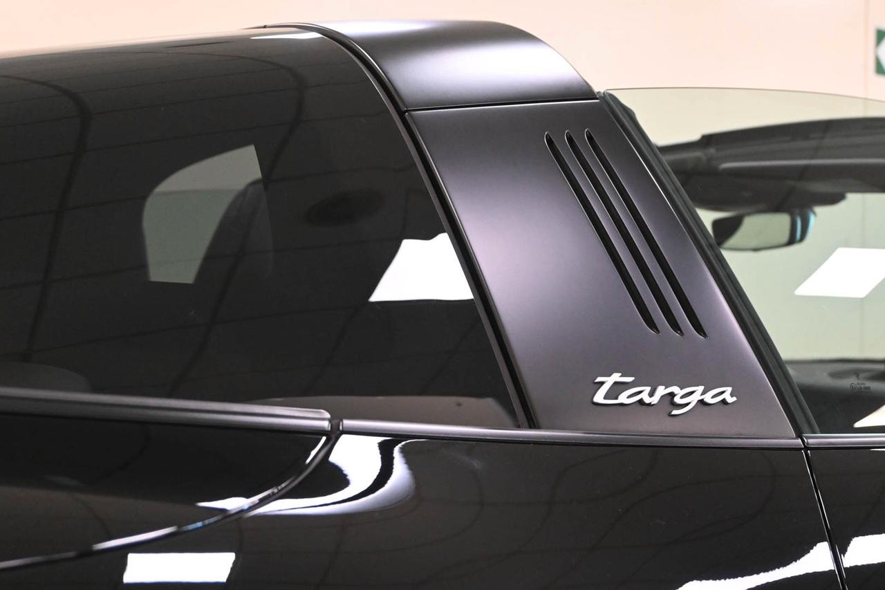 PORSCHE 911 (992) 911 Targa 4