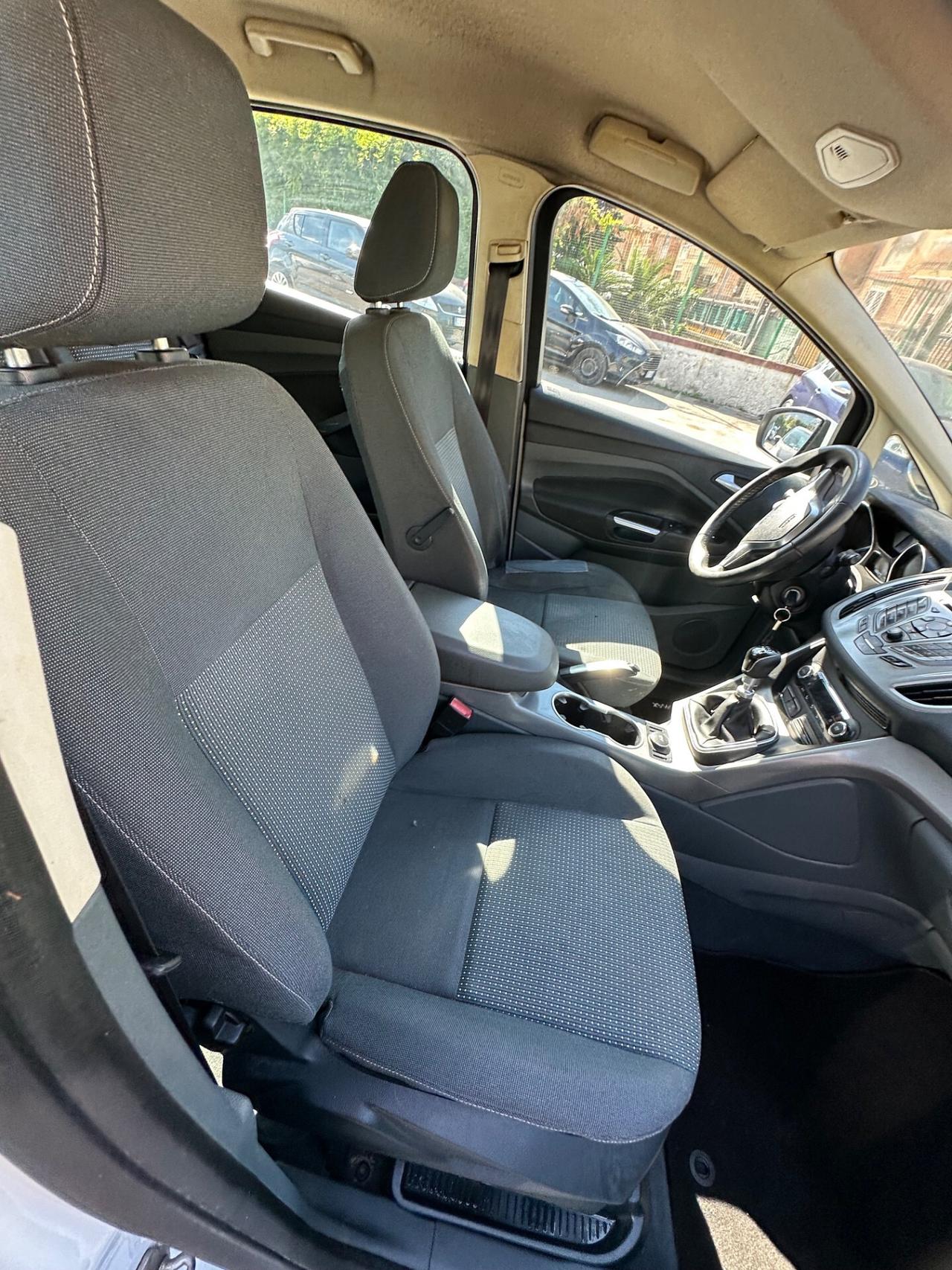 Ford C-Max 1.6 TDCi 95CV Titanium